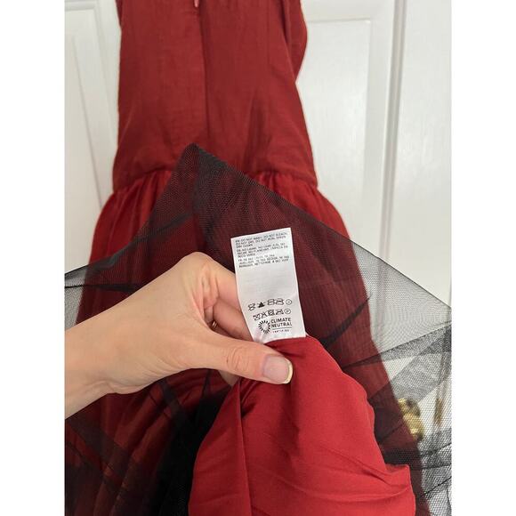 NWT Reformation Rosy Dress in Rusty Red Size 6 Wedding Guest Black Tie - Picture 9 of 9
